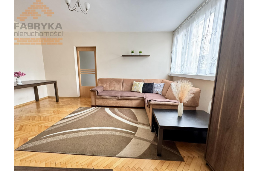 Łódź, Górna, Zbaraska, M3 drugie piętro z balkonem.